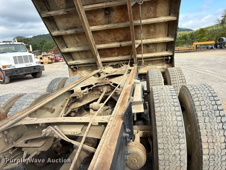 image for item ET7108 2004 Sterling  Acterra dump truck