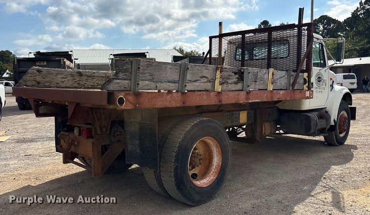 image for item ET7109 1990 International 4700 dump flatbed truck