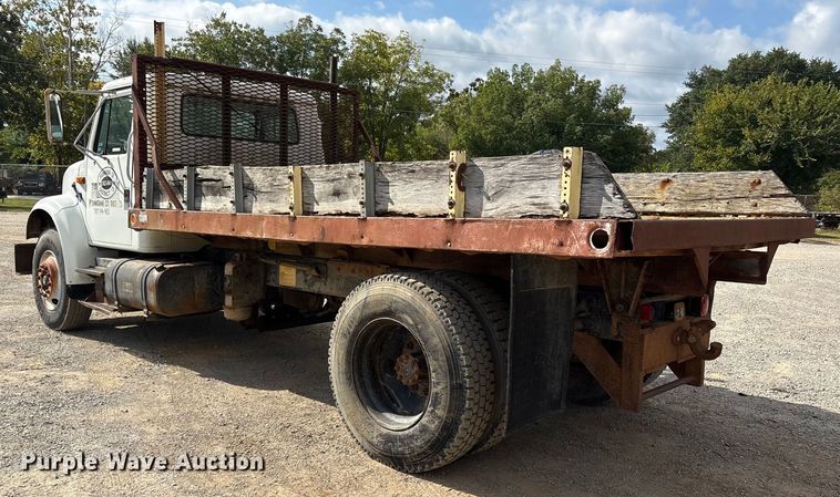 image for item ET7109 1990 International 4700 dump flatbed truck