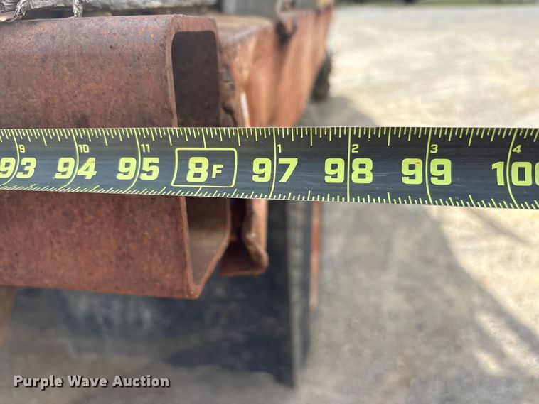 image for item ET7109 1990 International 4700 dump flatbed truck