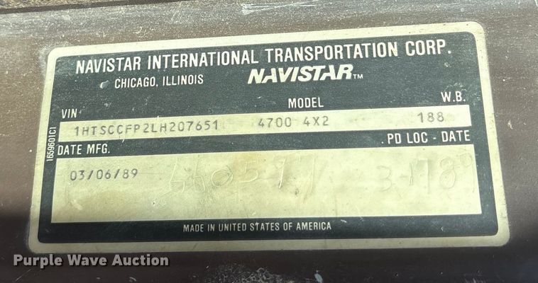 image for item ET7109 1990 International 4700 dump flatbed truck