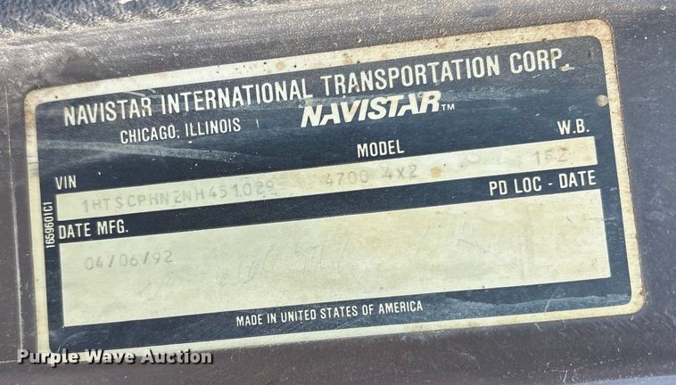 image for item ET7110 1992 International 4700 dump truck