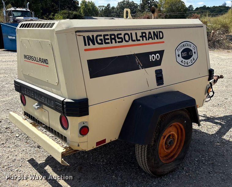 image for item ET7111 1998 Ingersoll Rand P100WJD air compressor