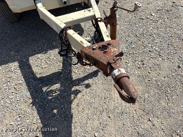 image for item ET7111 1998 Ingersoll Rand P100WJD air compressor