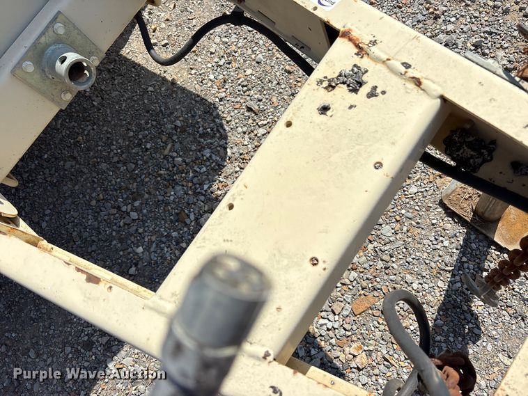 image for item ET7111 1998 Ingersoll Rand P100WJD air compressor