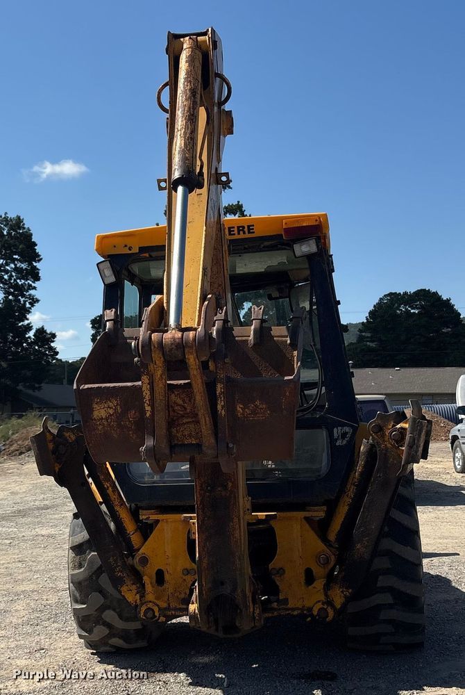 image for item ET7114 1992 John Deere 310D backhoe