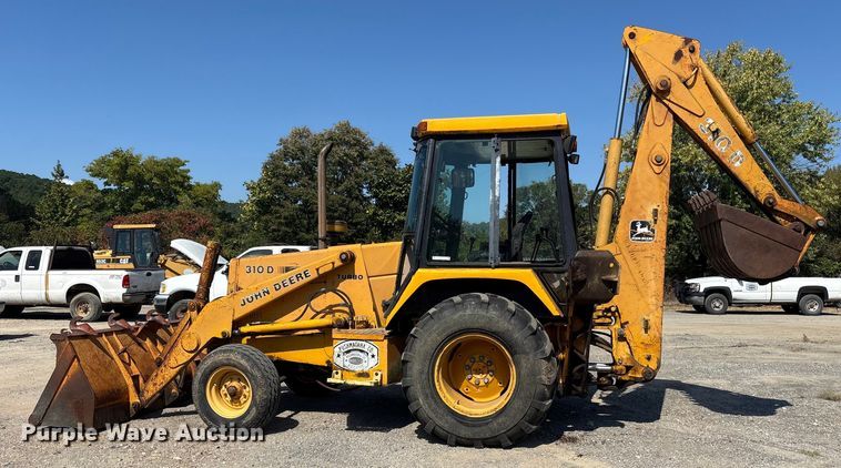 image for item ET7114 1992 John Deere 310D backhoe