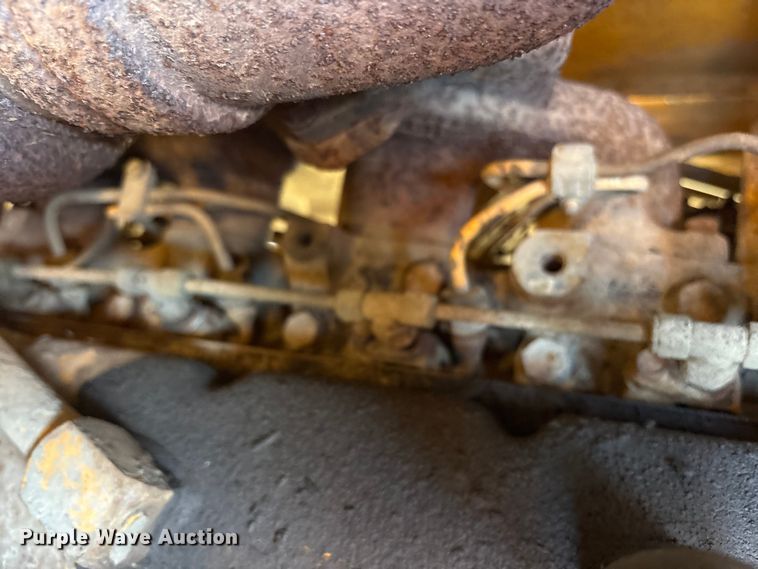 image for item ET7114 1992 John Deere 310D backhoe