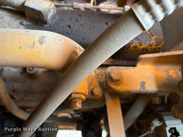 image for item ET7114 1992 John Deere 310D backhoe