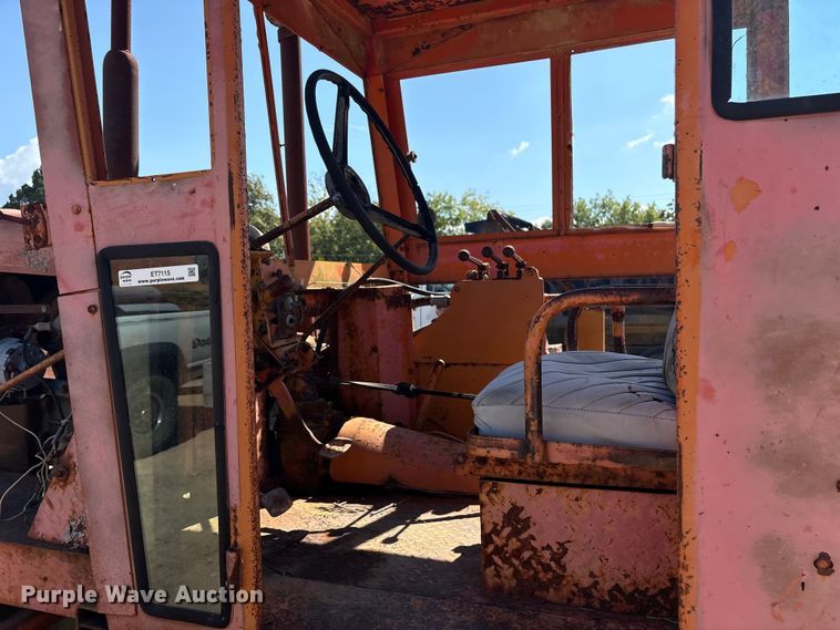 image for item ET7115 Broce D9 broom