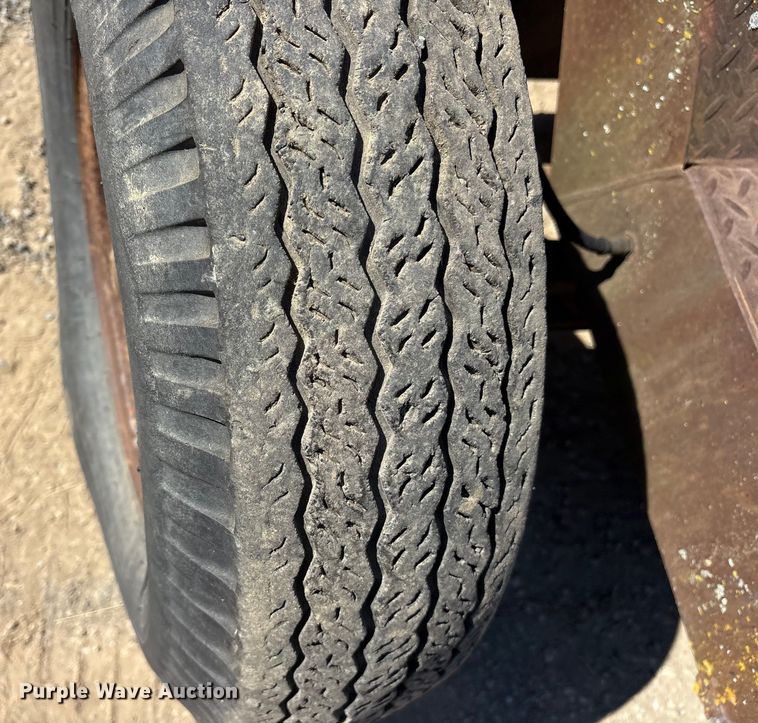 image for item ET7115 Broce D9 broom