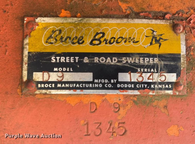 image for item ET7115 Broce D9 broom