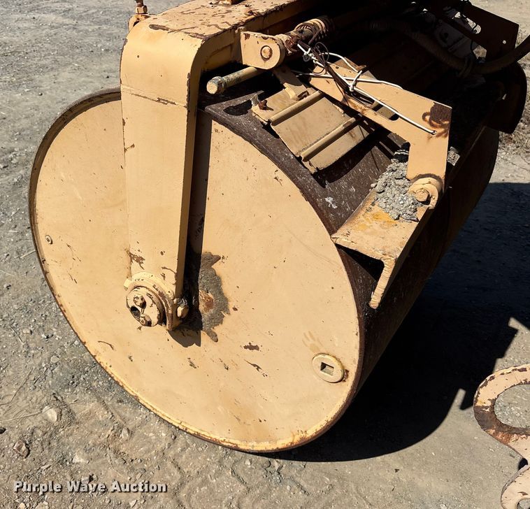 image for item ET7116 Galion 94-6AWG double drum vibratory roller