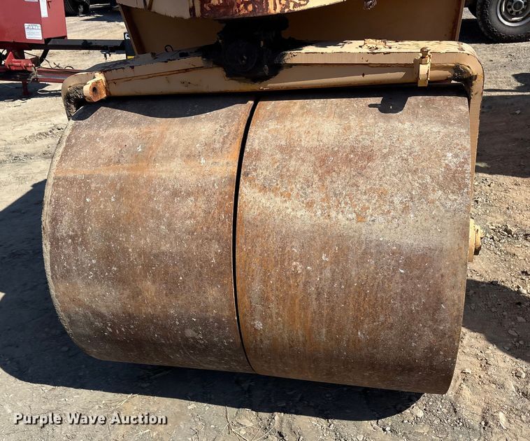 image for item ET7116 Galion 94-6AWG double drum vibratory roller