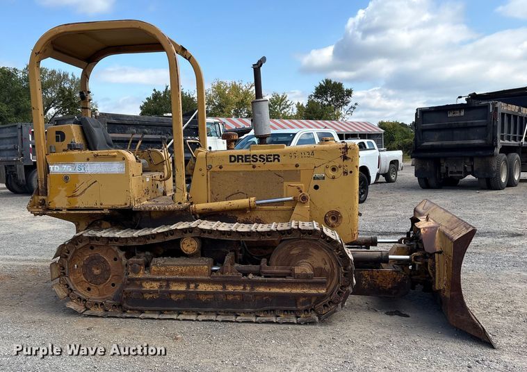 image for item ET7118 1992 Dresser TD-7G/ST dozer