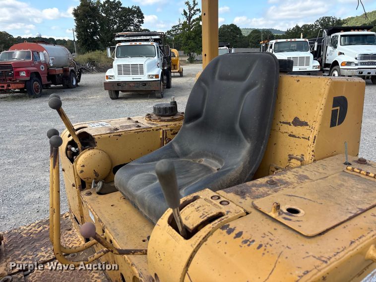 image for item ET7118 1992 Dresser TD-7G/ST dozer