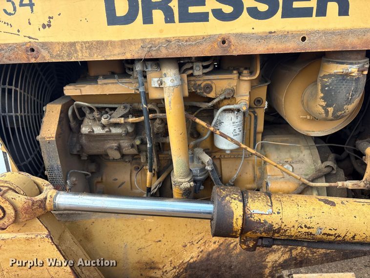 image for item ET7118 1992 Dresser TD-7G/ST dozer