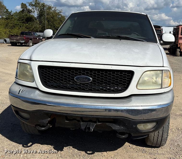 image for item ET7120 2003 Ford F150 SuperCab pickup truck