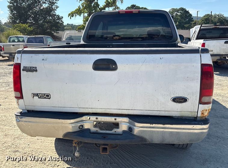 image for item ET7120 2003 Ford F150 SuperCab pickup truck