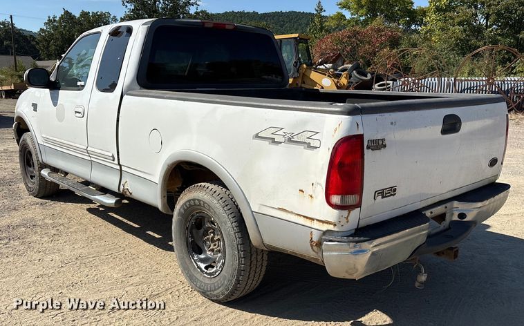 image for item ET7120 2003 Ford F150 SuperCab pickup truck