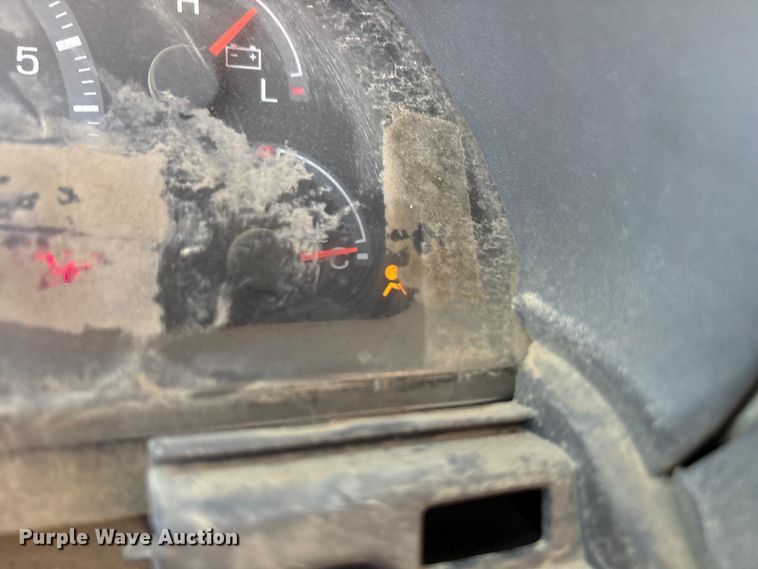 image for item ET7120 2003 Ford F150 SuperCab pickup truck