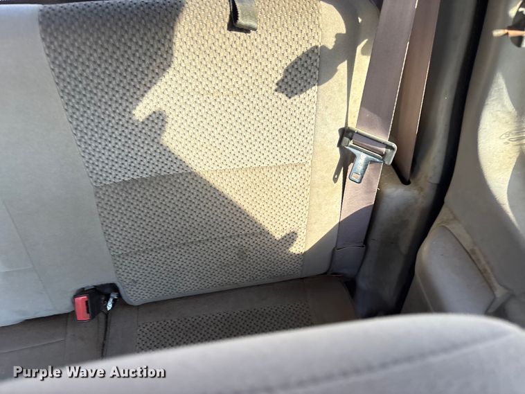 image for item ET7120 2003 Ford F150 SuperCab pickup truck