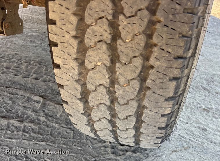 image for item ET7120 2003 Ford F150 SuperCab pickup truck