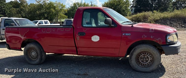 image for item ET7121 1997 Ford F150 pickup truck