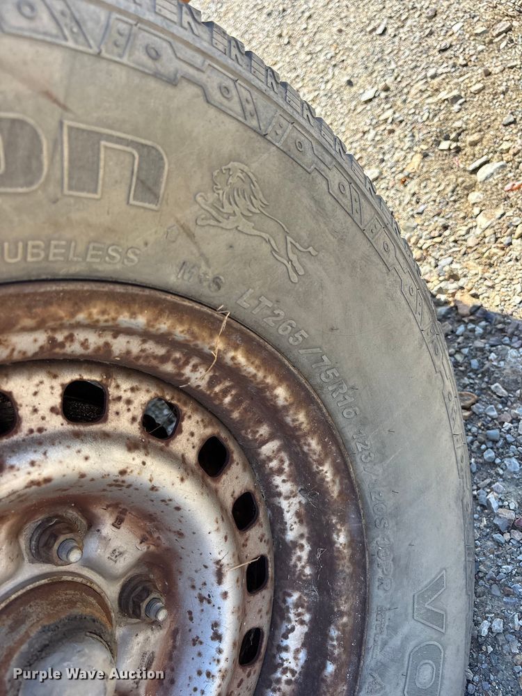 image for item ET7121 1997 Ford F150 pickup truck