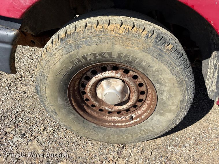 image for item ET7121 1997 Ford F150 pickup truck