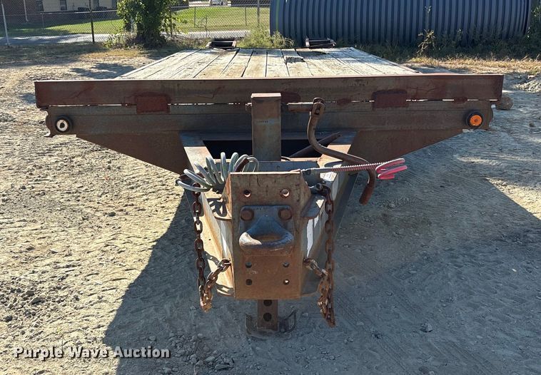 image for item ET7122 2003 Belshe DT-22 equipment trailer