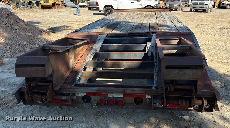 image for item ET7122 2003 Belshe DT-22 equipment trailer