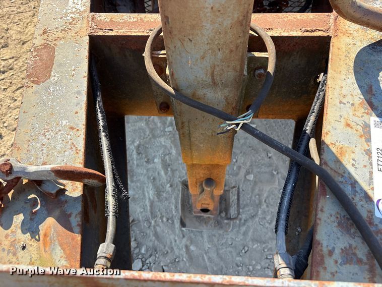 image for item ET7122 2003 Belshe DT-22 equipment trailer