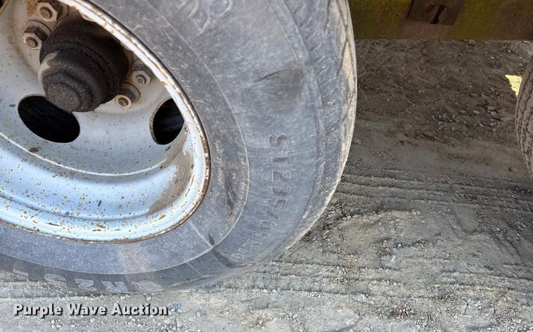 image for item ET7122 2003 Belshe DT-22 equipment trailer