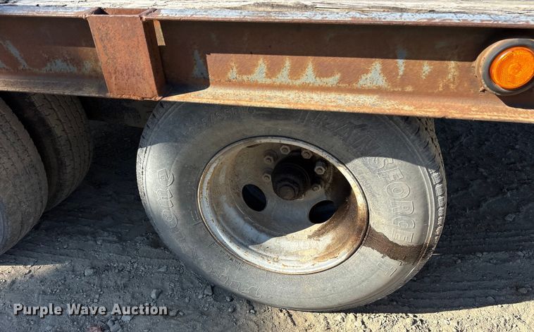 image for item ET7122 2003 Belshe DT-22 equipment trailer