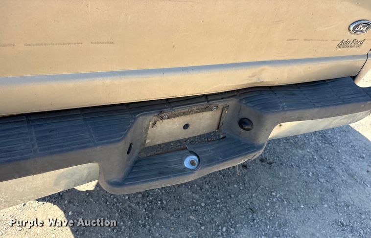 image for item ET7123 2001 Ford Ranger XLT pickup truck