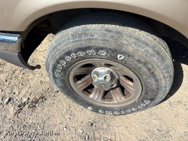 image for item ET7123 2001 Ford Ranger XLT pickup truck