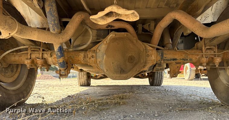 image for item ET7126 1999 Dodge Ram 1500 pickup truck