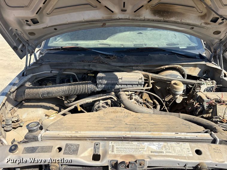 image for item ET7126 1999 Dodge Ram 1500 pickup truck