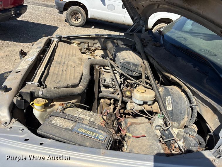 image for item ET7126 1999 Dodge Ram 1500 pickup truck