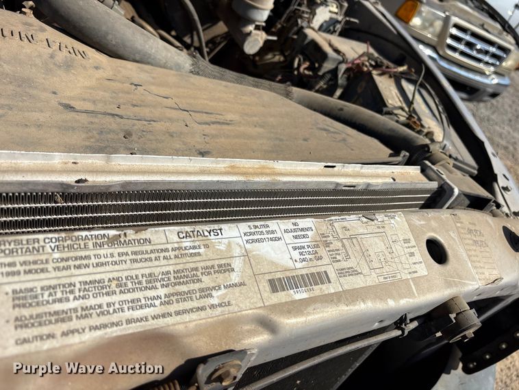 image for item ET7126 1999 Dodge Ram 1500 pickup truck