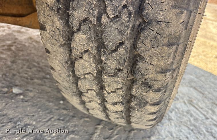 image for item ET7126 1999 Dodge Ram 1500 pickup truck