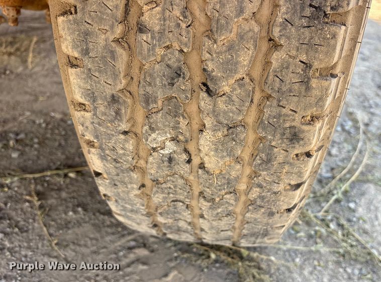 image for item ET7126 1999 Dodge Ram 1500 pickup truck