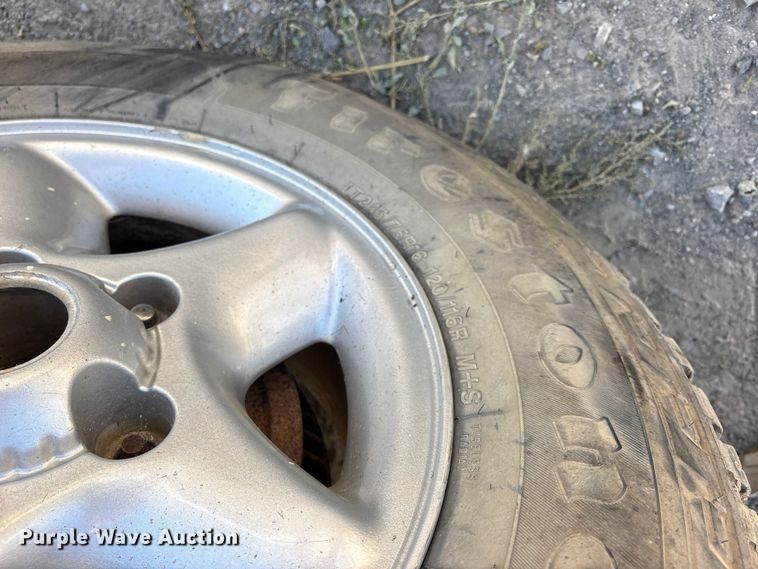 image for item ET7126 1999 Dodge Ram 1500 pickup truck