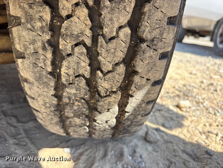 image for item ET7126 1999 Dodge Ram 1500 pickup truck