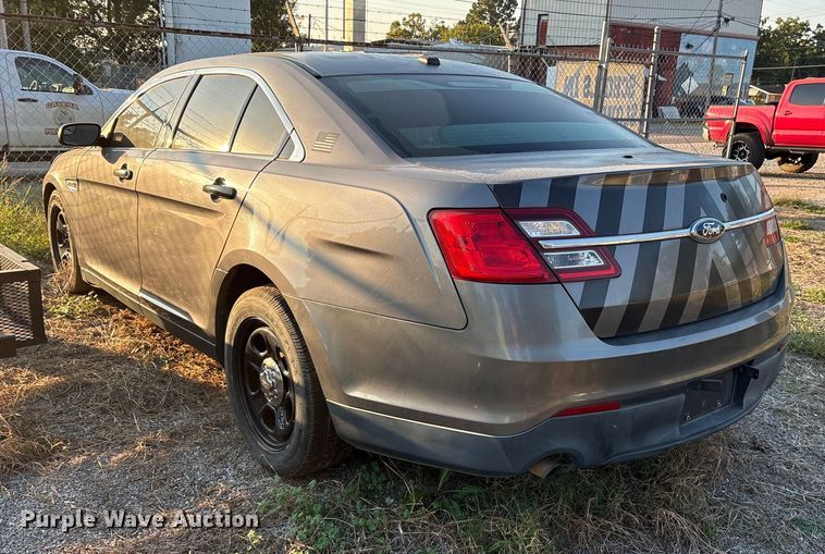 image for item ET7154 2013 Ford Taurus Police Interceptor 