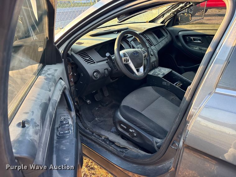 image for item ET7154 2013 Ford Taurus Police Interceptor 