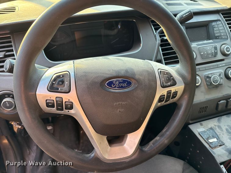 image for item ET7154 2013 Ford Taurus Police Interceptor 