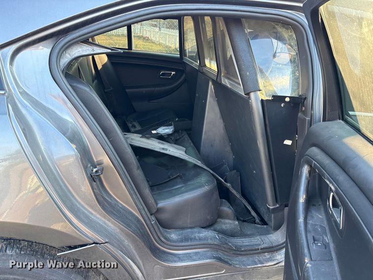 image for item ET7154 2013 Ford Taurus Police Interceptor 