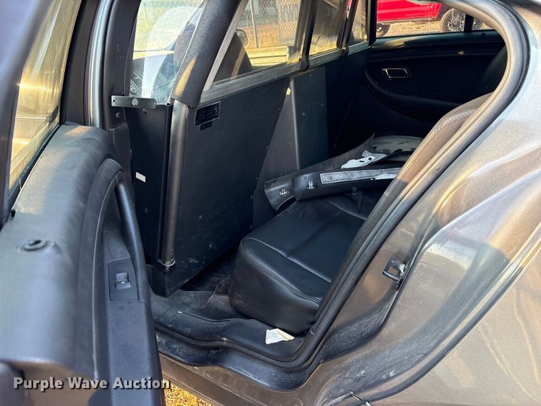 image for item ET7154 2013 Ford Taurus Police Interceptor 